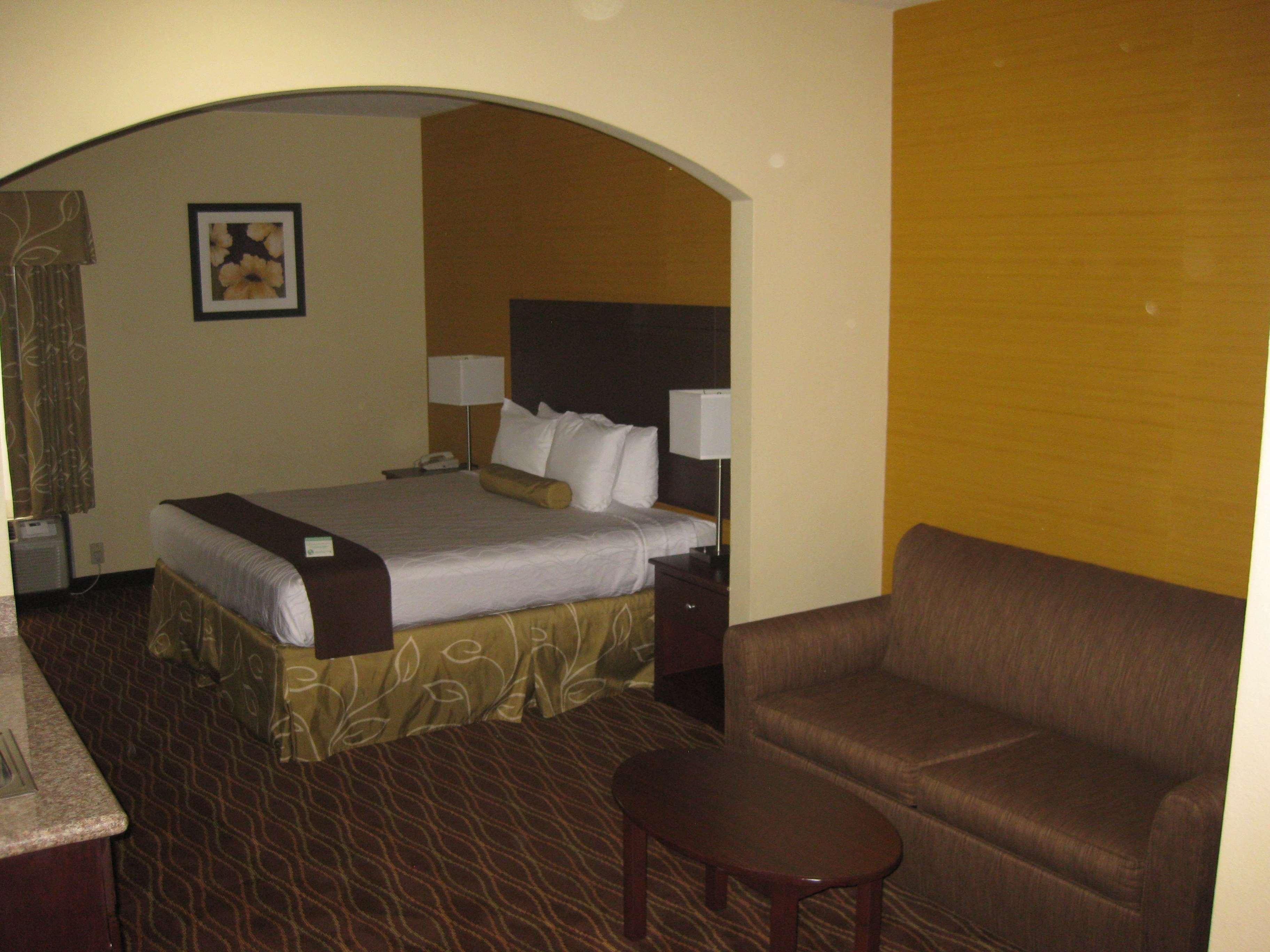 Best Western Plus Springfield Airport Inn Ngoại thất bức ảnh