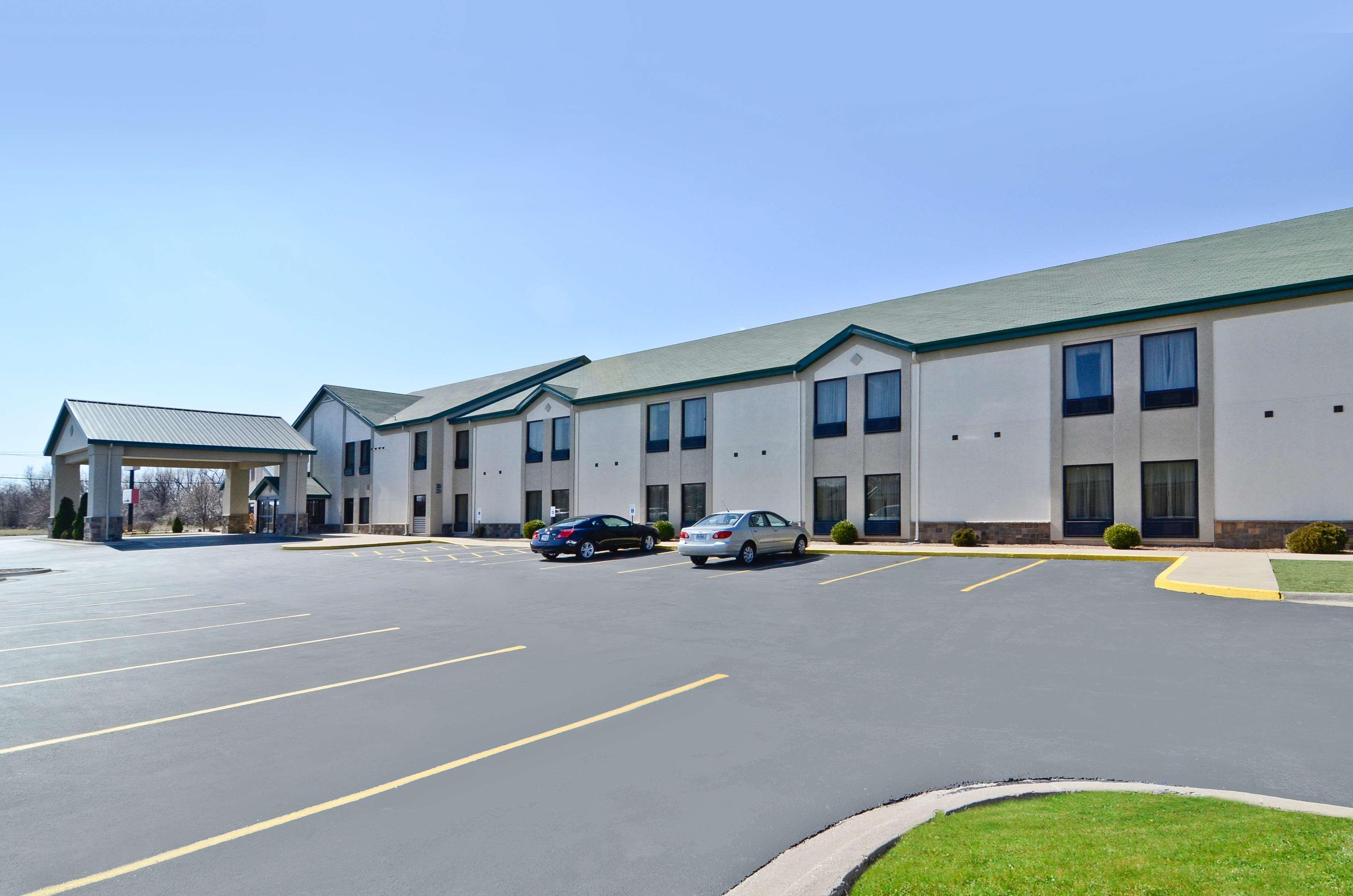 Best Western Plus Springfield Airport Inn Ngoại thất bức ảnh