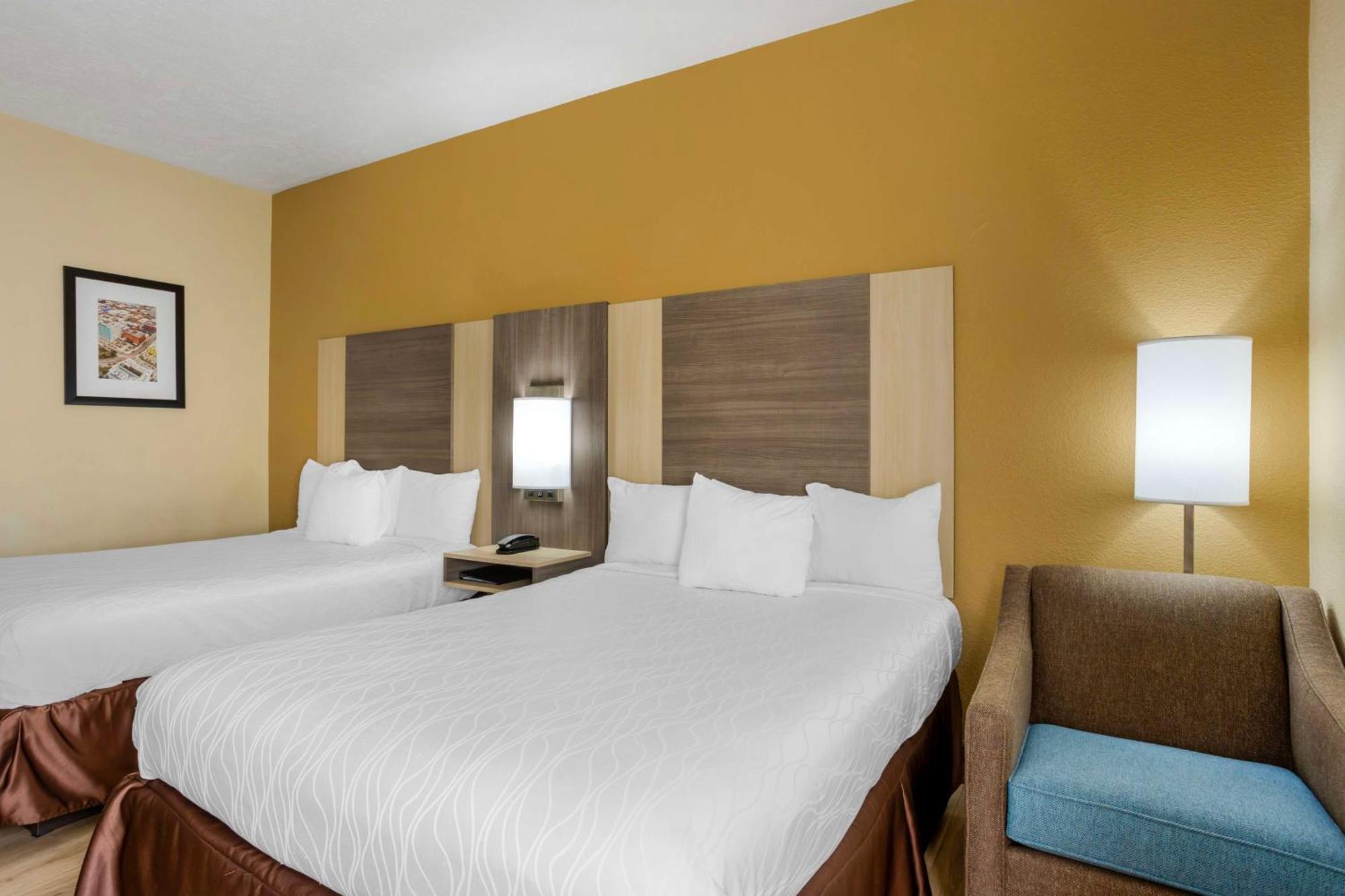 Best Western Plus Springfield Airport Inn Ngoại thất bức ảnh