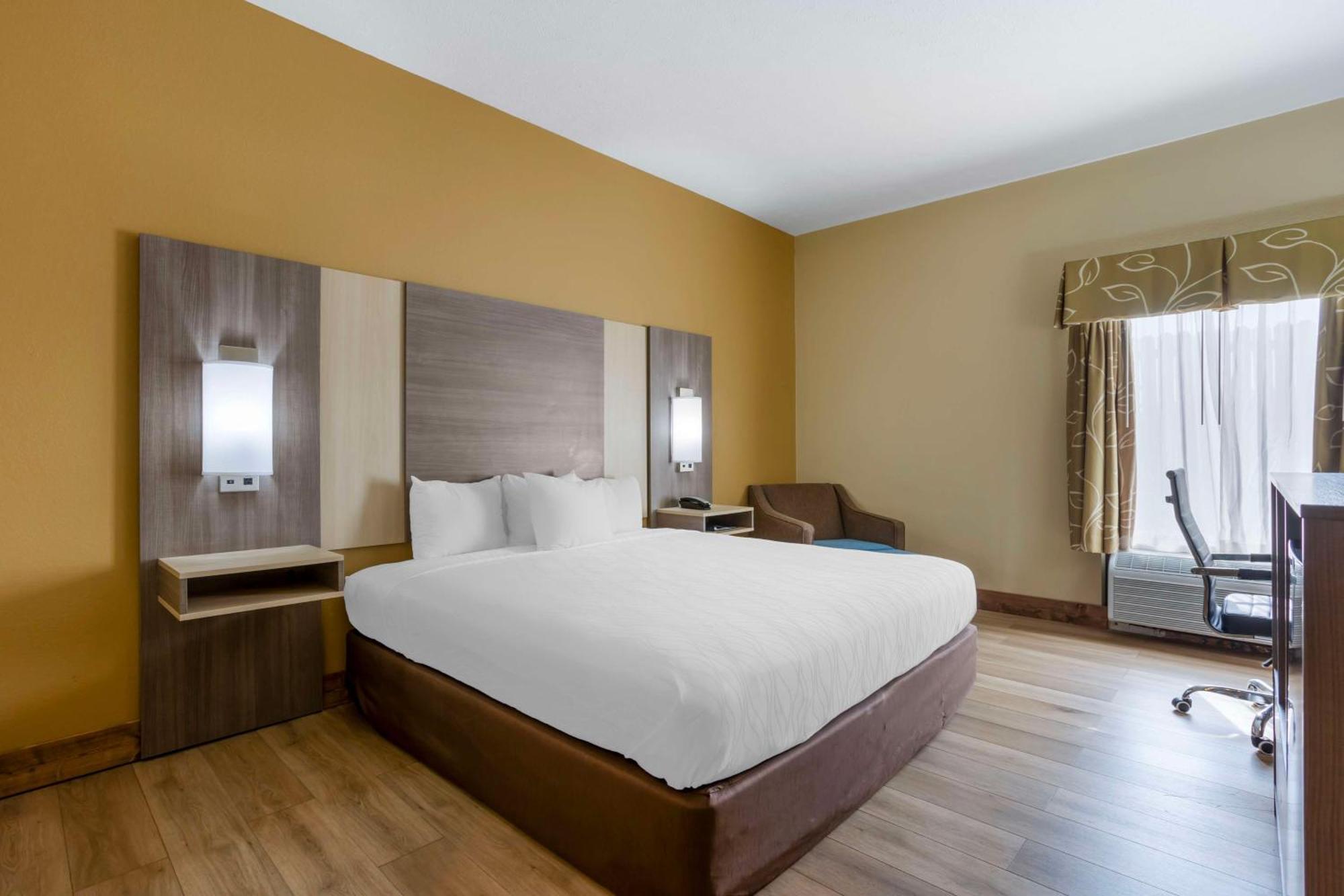 Best Western Plus Springfield Airport Inn Ngoại thất bức ảnh